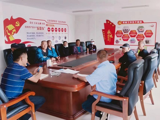 2.jpg 2.jpg